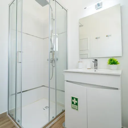 Brisa Do Mar - - T1 With Garden & Ac Near The Sea, Apartment Lagos